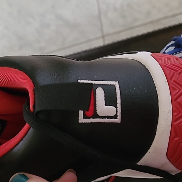 Fila sneakers - Picture 10 of 10